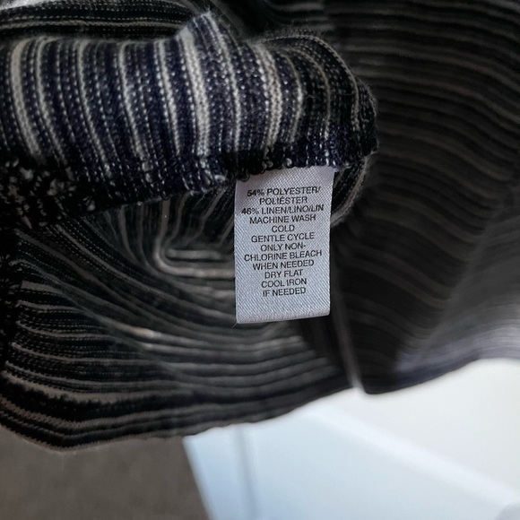 EUC LOFT Summer Striped Blue & Ivory Tie Waist Dress size Medium - Picture 3 of 7